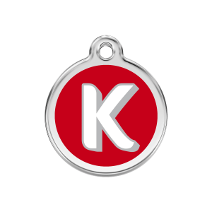 Placa para perro mediana con letra K en esmalte rojo